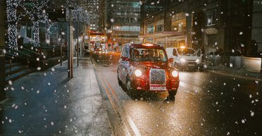 Що віщує сніг у новорічну ніч: зимові народні прикмети про погоду та врожай