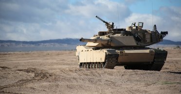 На замену старым Т-55: США одобрили продажу Румынии десятков танков Abrams