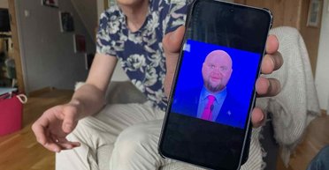 Норвежцу запретили въезд в США из-за мемов с лысым Джей Ди Вэнсом