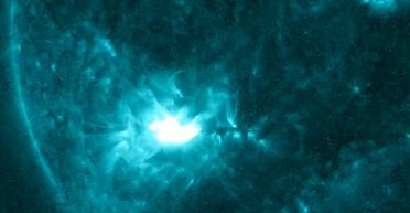 Постраждала майже вся Земля: Сонце вибухнуло одразу трьома спалахами Х-класу (відео)