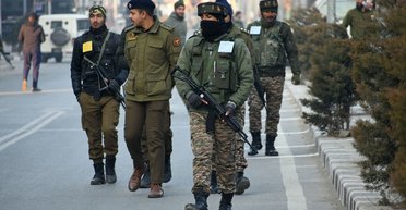 Война Индии и Пакистана: боевые действия начались на границе двух стран (видео)