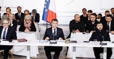 Хорошая и плохая новость из Парижа: о чем договорились участники "саммита желающих"