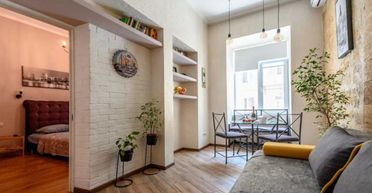 Мама показала, як за допомогою шафи з однокімнатної квартири зробити двокімнатну (фото)