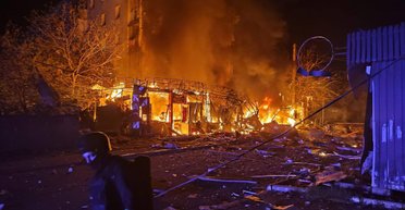 9 загиблих, більше 70 постраждалих: РФ атакувала Україну ракетами та "шахедами" (фото, відео)