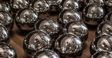 Правила класичної фізики працюють і в квантовому світі: вчені оскаржили 90-річну теорію