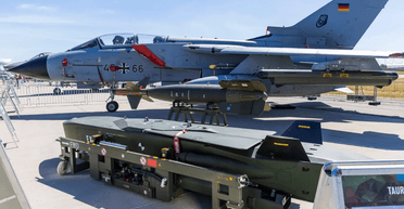 "Обман избирателей": в Европарламенте депутаты ФРГ голосовали за Taurus, а в Бундестаге — против