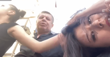 "Вали в Украину!": в Варшаве пара поляков избила белоруску за русский язык (видео)