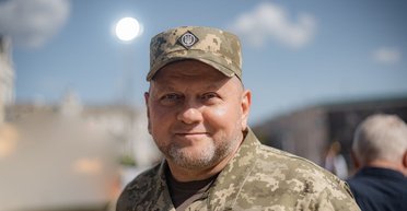 Валерий Залужный издал книгу "Моя война": о чем рассказал экс-главком