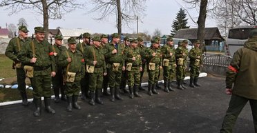 Лукашенко хвилюється через НПЗ та збирає ополчення: хто може ударити по нафтових заводах Білорусі (відео)