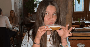 "Ему понравится": девушка привезла в Украину своего парня-француза (фото)