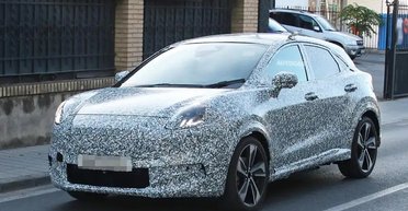 Новый компактный электрокроссовер Ford заметили во время испытаний (фото)