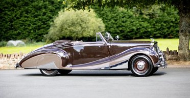 На аукцион выставили коллекцию редких ретро-авто на $3 миллиона (фото)