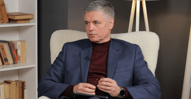 В 2022 украинской власти предложили переехать в Лондон, — экс-посол Пристайко (видео)