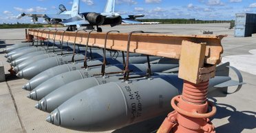 Россия имеет очень большое количество бомб весом 1,5 тонны, — Воздушные силы (видео)