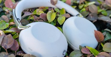 Достойная альтернатива AirPods Max 2: новые наушники Sony испытали в реальной жизни (фото)