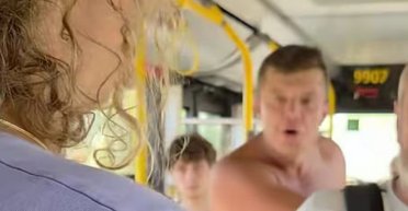 В Польше мужчина избил общественного деятеля, которая вступилась за пожилую украинку (видео)