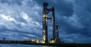Первый запуск самой большой ракеты в мире Starship V3 отменили в последнюю минуту (видео)