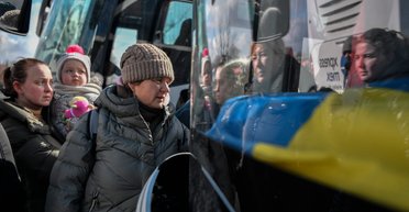 "Закриють якнайшвидше": у Нідерландах припинять роботу пункти для українських біженців, — ЗМІ