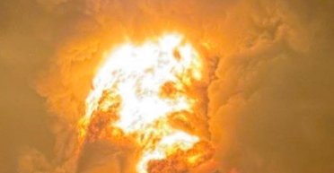 ЗС РФ атакували дронами Запоріжжя: без світла залишились два райони міста (відео)