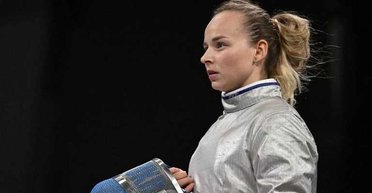 Украинка Бакастова победила российскую чемпионку и майора ВС РФ Великую на чемпионате мира по фехтованию (видео)