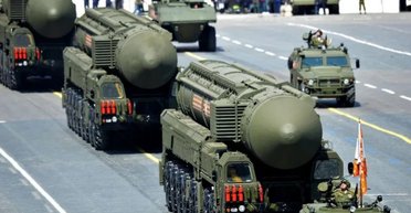 "Путин нивелирует все страхи": колумнист BILD о ядерных учениях России у украинской границы