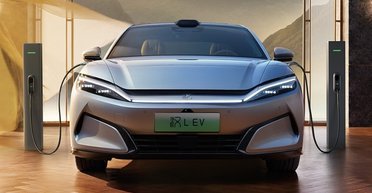 2 км за секунду: новые электромобили BYD поддерживают рекордно быструю зарядку (видео)