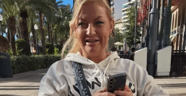 Подруги отдохнули в Испании: говорят, что это дешевле чем билет на поезд внутри страны (фото)