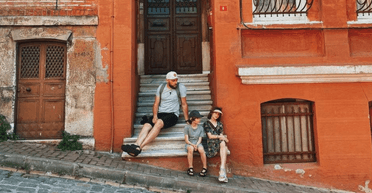 Мужчина купил дом в португальском селе: теперь все ему завидуют (фото)