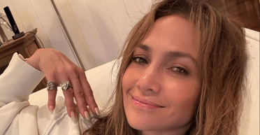 55-річна Дженніфер Лопес показала себе без макіяжу (фото)