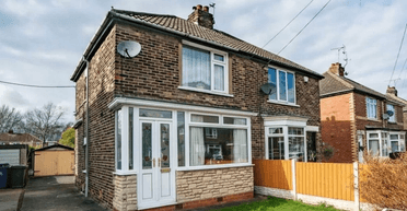 Застиг у часі: будинок із ретро-кухнею, яку не чіпали 50 років, знову в моді (фото)