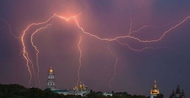 Смог у Києві змиє дощем: яка буде погода в Україні найближчі 5 днів, — Діденко (карти)