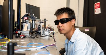 Квантовый интернет скоро изменит мир: его впервые передали через обычный кабель (фото)