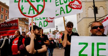 Польские фермеры против "зеленого курса". Почему пункт пропуска "Рава-Русская" снова блокируют