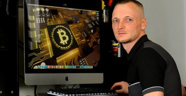 Жесткий диск, который мог обогатить айтишника на $950 млн, потерян навсегда: что с ним произошло