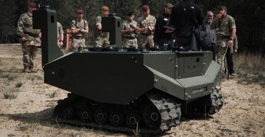 "Самый большой в мире": в Украине развернут парк наземных военных роботов GEREON (фото)