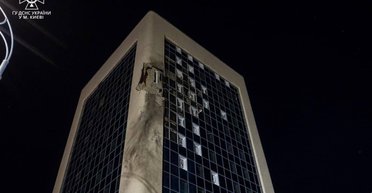 Нічна атака Shahed: в ДСНС показали наслідки ударів дронів-камікадзе по Києву (фото)