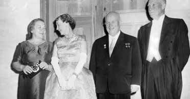 Ружье мира времен Холодной войны: в США продают подарок Хрущева