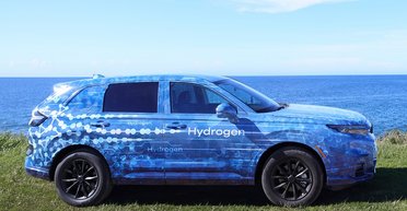 Электромотор и заводское ГБО: самую необычную Honda CR-V заметили на дорогах (фото)