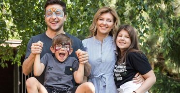 "Это пример другим": Зеленский рассказал, где находятся его дети во время войны (видео)