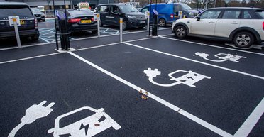 Електрика замість бензину. Чи відмовиться Україна від ДВЗ слідом за Європою