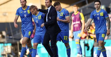 Переписали историю. Сборная Украины впервые сыграет в 1/4 чемпионата Европы по футболу