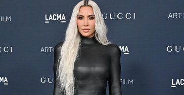 Ким Кардашьян похвасталась своей новой технологичной игрушкой от компании Tesla (видео)