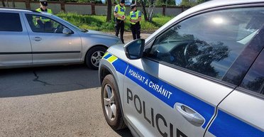 В Чехии могли задержать россиян, напавших на украинских волонтеров: что говорят в полиции