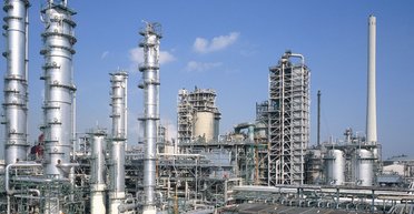 "Далі буде": Генштаб ЗСУ повідомив про атаку на Саратовський НПЗ (відео)