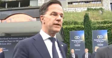 "Он паникует": премьер Нидерландов откликнулся на "мирный план" Путина (видео)