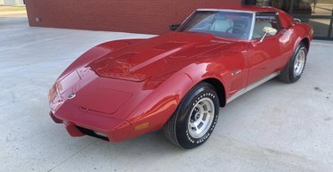 Гость из 70-х: обнаружен 48-летний Chevrolet Corvette без пробега (фото)
