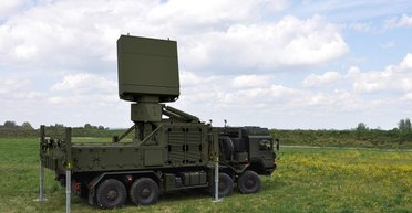 Украине передали РЛС TRML-4D, которая закроет небо от ракет ВС РФ: как она действует (видео)