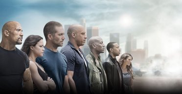 В небо на тачке. Почему стоит посмотреть боевик "Форсаж 7"