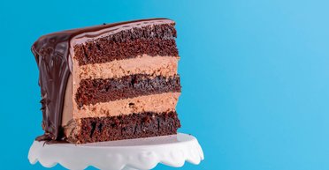 Пиріг із какао та сиром: рецепт смачної випічки для затишної неділі