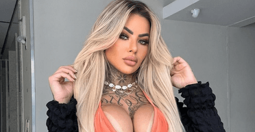 Гламурна блогерка раптово померла у віці 27 років: що сталося (фото)